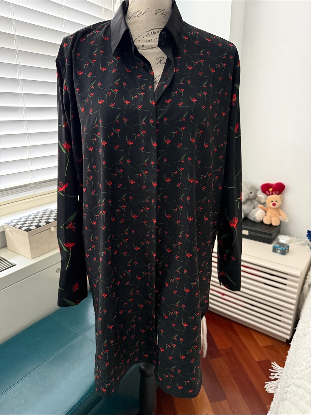 Women’s Black Floral Tunic Shirt - Red Floral Print